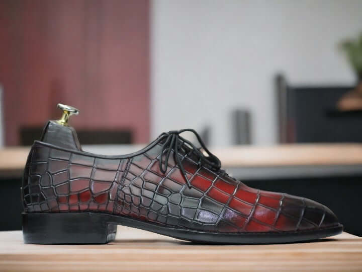 Alligator print shoes clearance