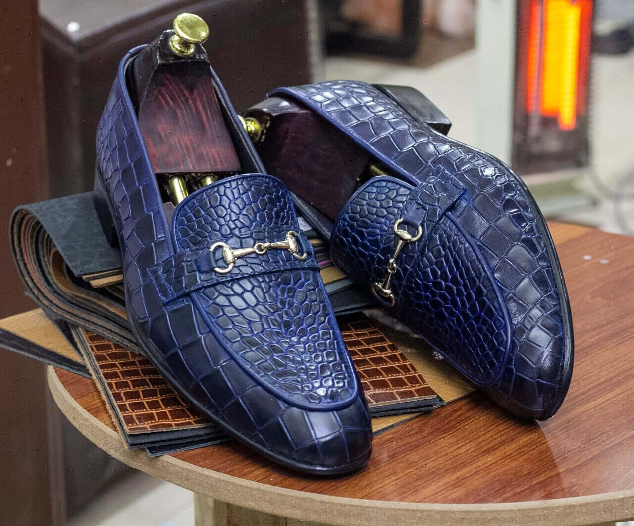 Men Bespoke Handmade Alligator Texture Penny Leather Loafers