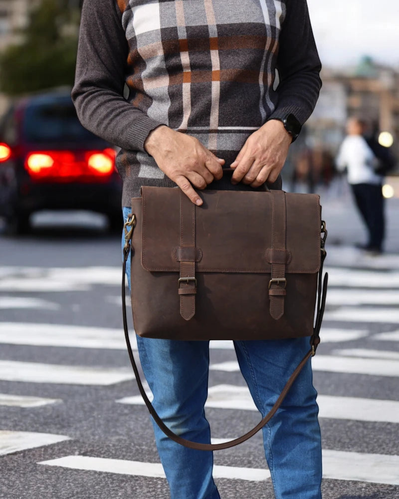 Elegant and rugged full-grain leather bag for men