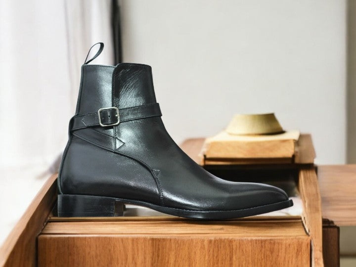 Men’s black leather Jodhpurs boots with buckle strap