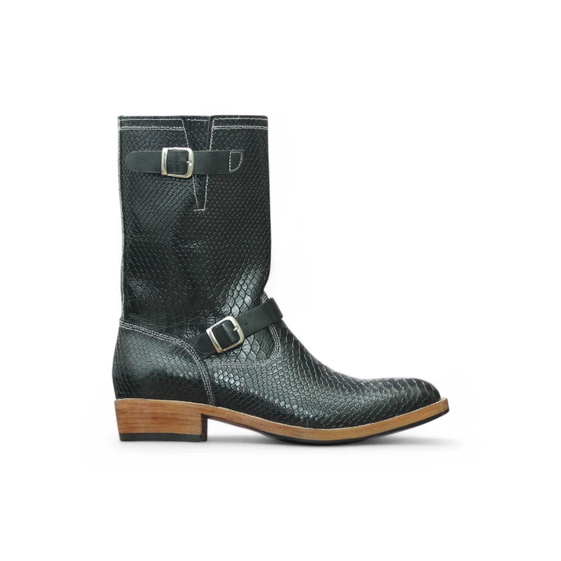 Front view of handmade engineer boots in black cow leather.