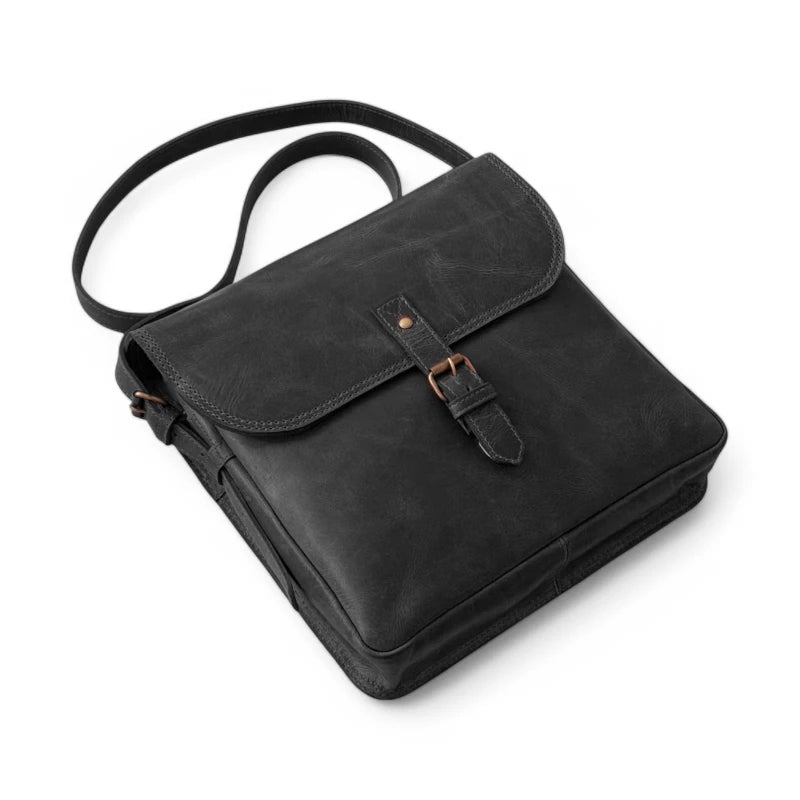 Balck Leather Satchil Fo rMen s