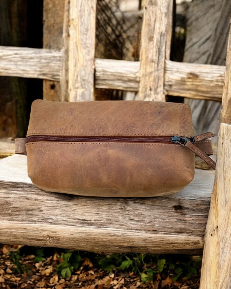 Full-grain leather shaving organizer case for travel