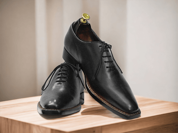 Upgrade your style with these Handmade Men's Two Tone Oxfords Shoes. The perfect blend of luxury and design, these Men Dress Designer Shoes will elevate any outfit. Expertly crafted for comfort and durability, these shoes are a must-have for the modern man. Shop now and step up your game.