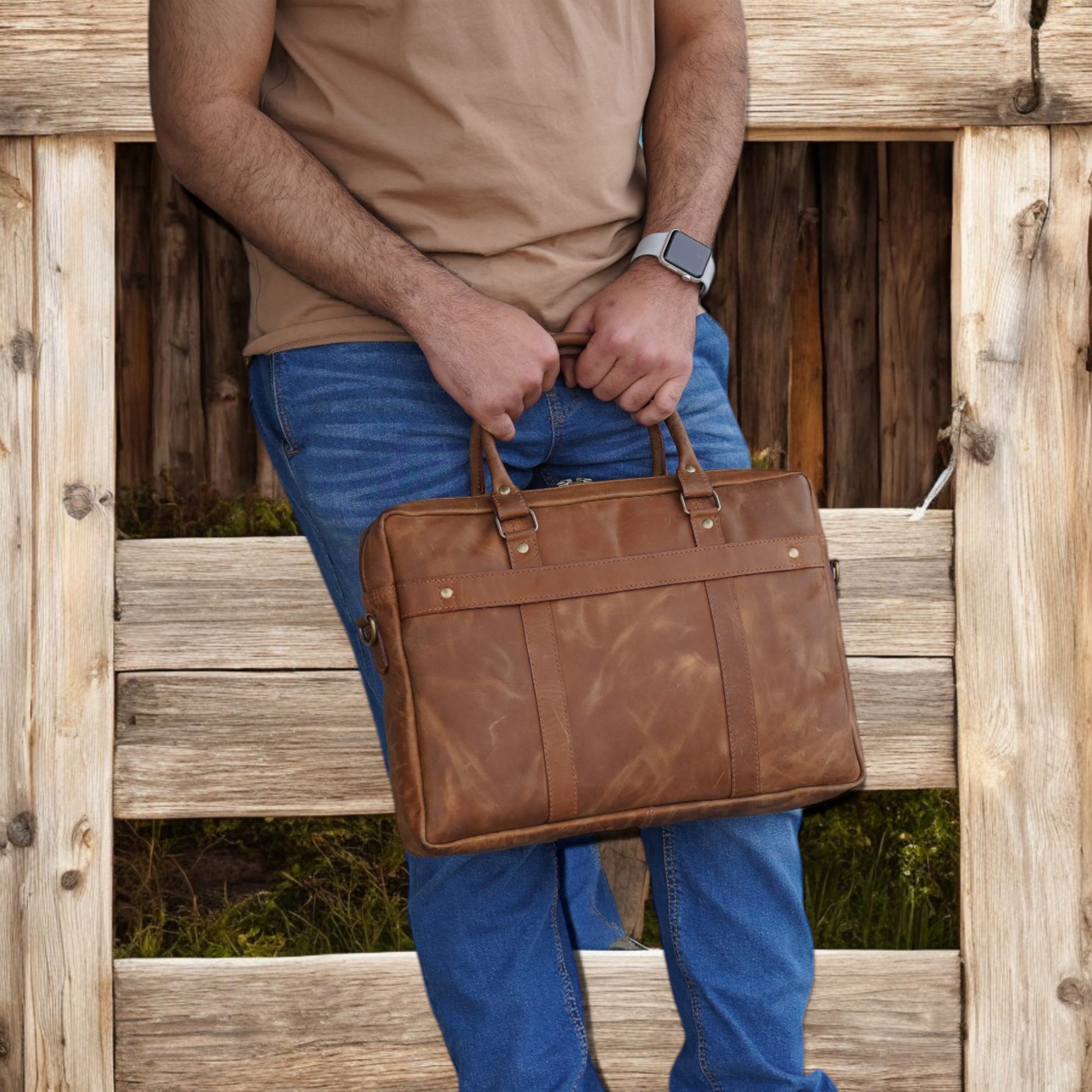 Stylish and functional leather work bag